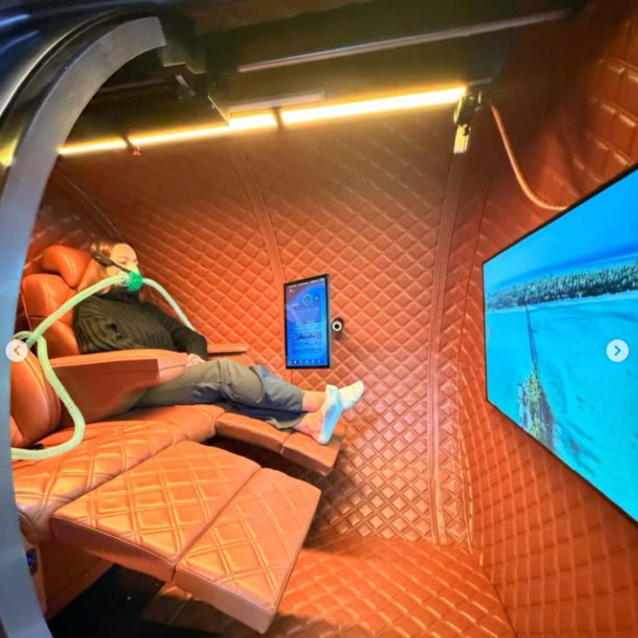 Atlantis Interior
