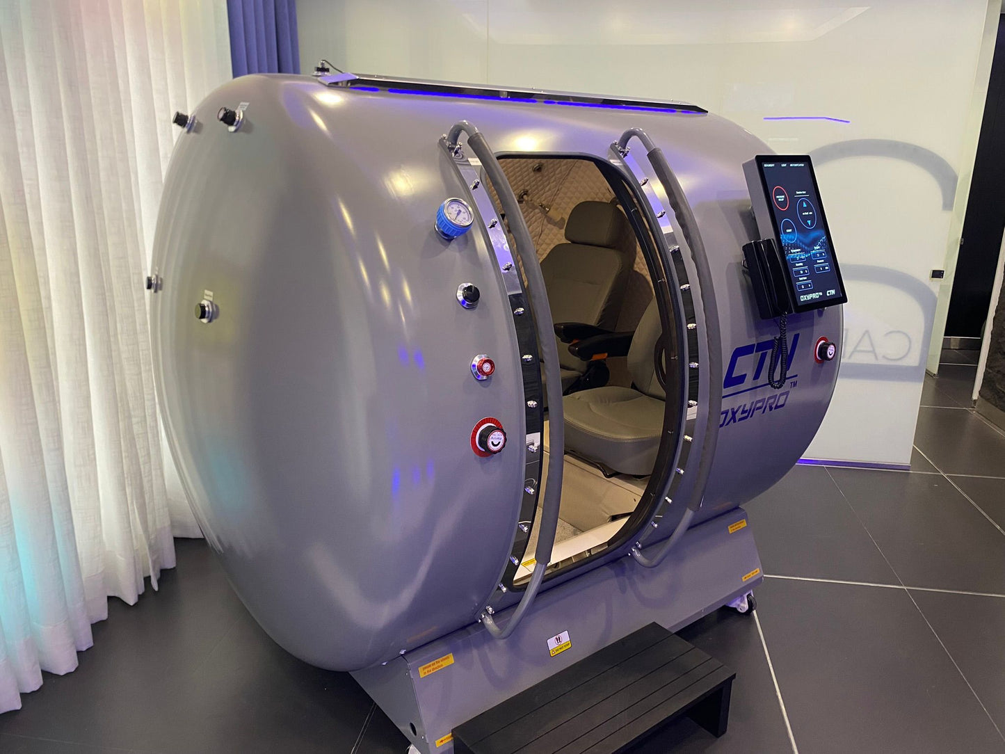 CTN.FI OxyPro VH4 Hyperbaric Chamber 2.0 ATA